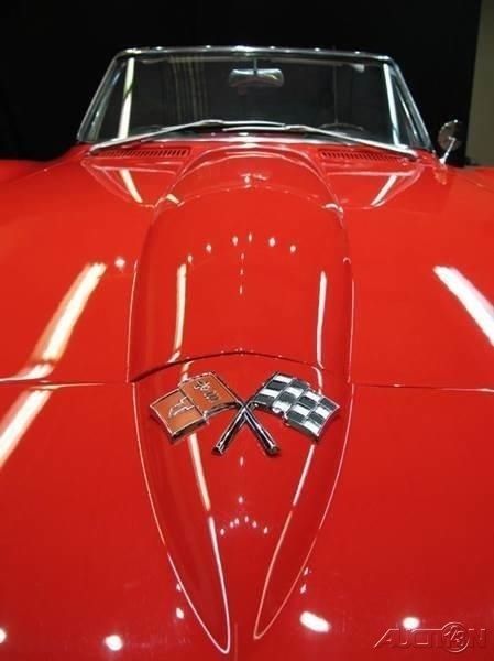1965 Chevrolet Corvette - photo 9