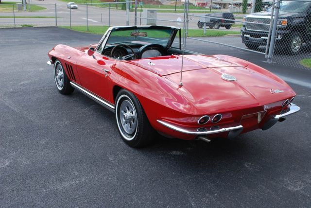 1965 Chevrolet Corvette - photo 10