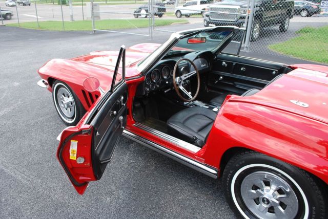 1965 Chevrolet Corvette - photo 11