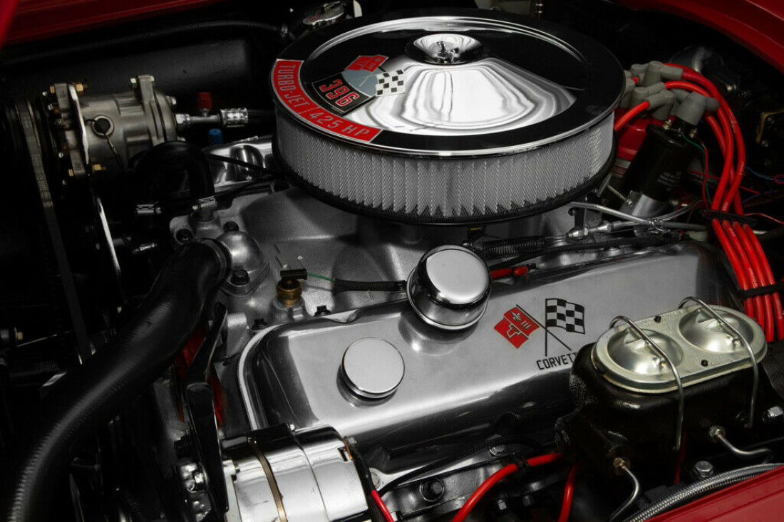 1965 Chevrolet Corvette Convertible, Red/Black, 502ci Engine, 700R4 Automa - photo 11