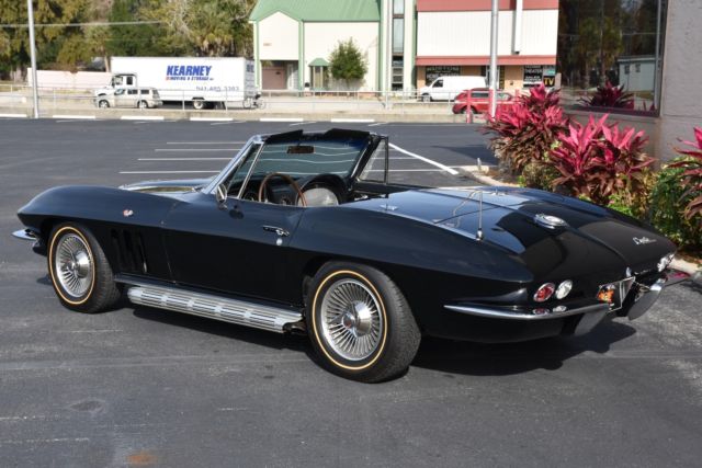 1965 Chevrolet Corvette Convertible Triple Black 300hp 327C.I. 4-speed Fac - photo 2