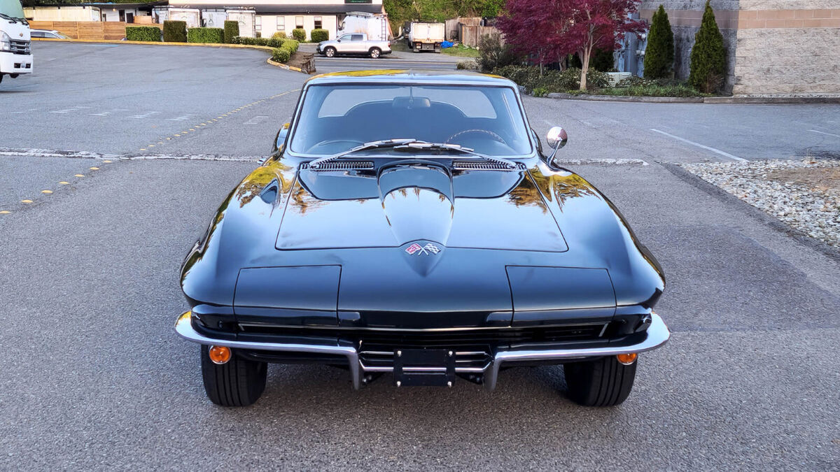 1965 Chevrolet Corvette Coupe "Super Rare" (1 of 771) - photo 7