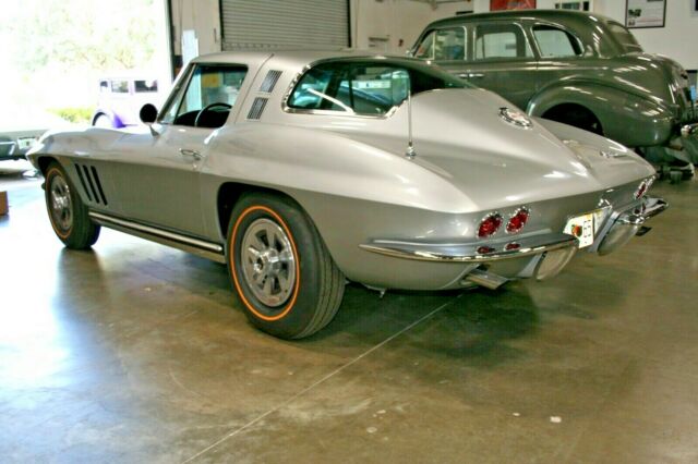 1965 Chevrolet Corvette Coupe Fuel Injected Numbers Matching Restoration - photo 4