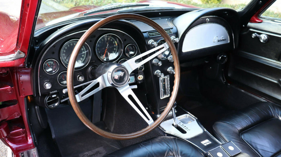 1965 Chevrolet Corvette Coupe - photo 11