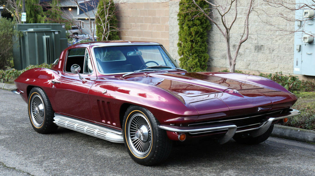 1965 Chevrolet Corvette Coupe - photo 3