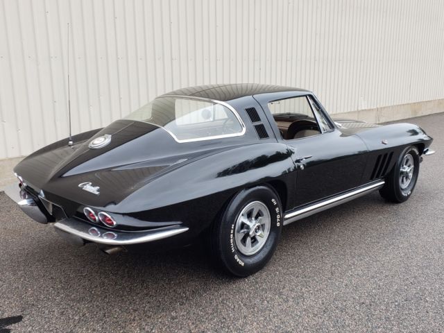 1965 Chevrolet Corvette TUXEDO BLACK STINGRAY - photo 2