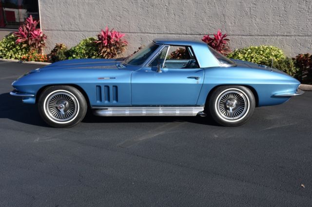 1965 Chevrolet Corvette Fuel Injected 327Ci 375HP 4 Speed 1 of 771 built - photo 5