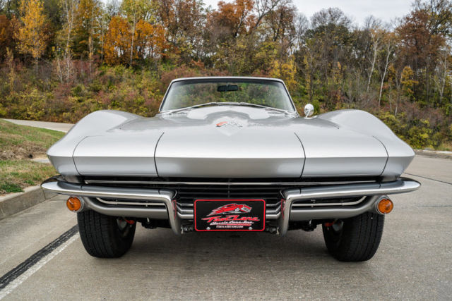 1965 Chevrolet Corvette Convertible - photo 5