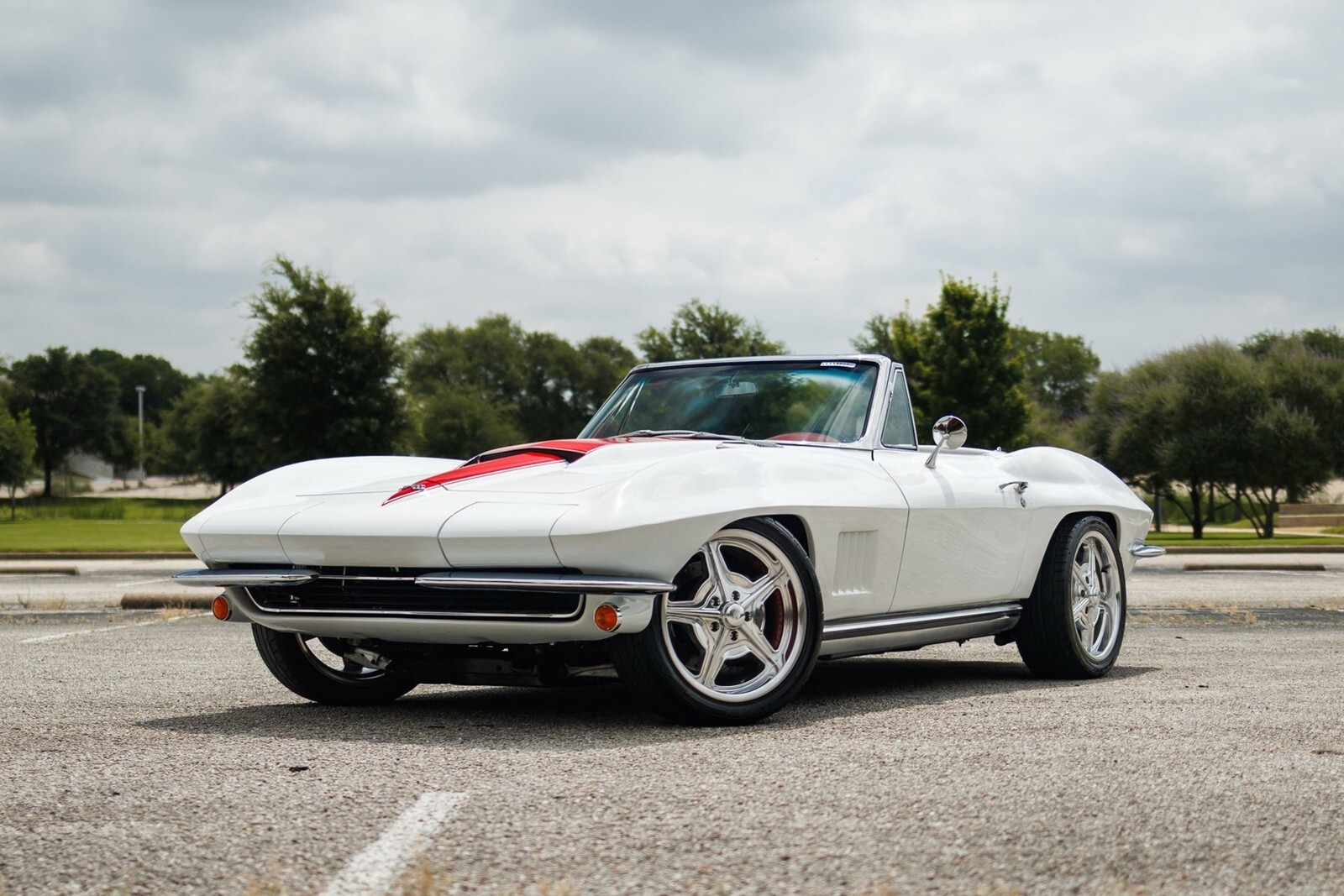 1965 Chevrolet Corvette LS3 Custom Convertible Restomod - photo 2