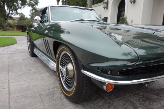 1965 Chevrolet Corvette stingray - photo 8