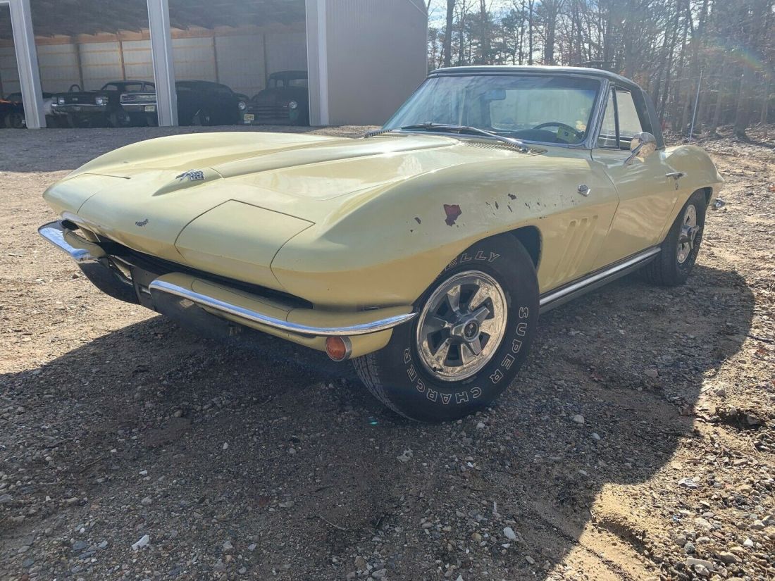 1965 Chevrolet Corvette 65 corvette 327/365 numbers matching 4 speed driv - photo 5