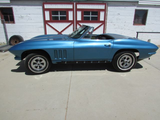 1965 Chevrolet Corvette STD - photo 4