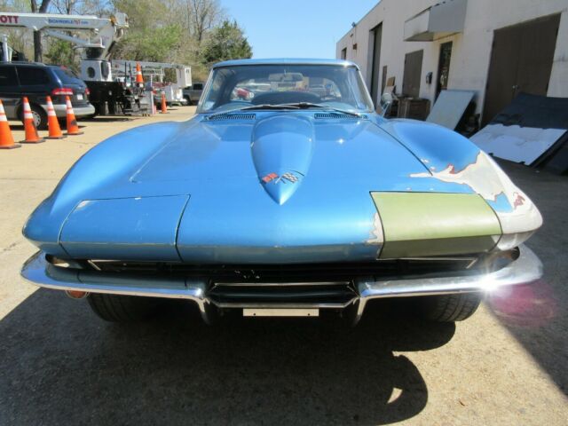 1965 Chevrolet Corvette STING RAY - photo 3
