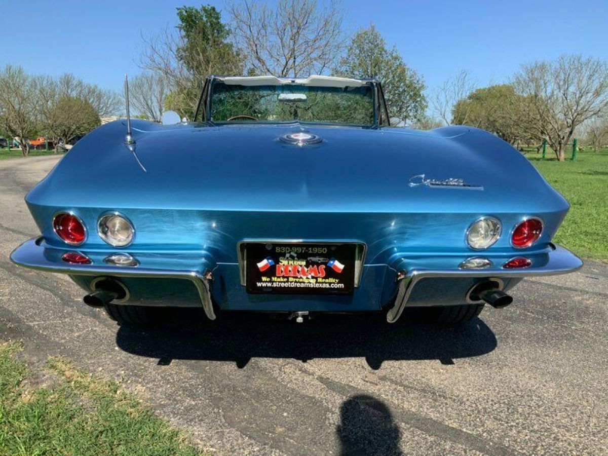 1965 Chevrolet Corvette Sting Ray, #'s 327/300, 4-Sp, 2 Tops - photo 6