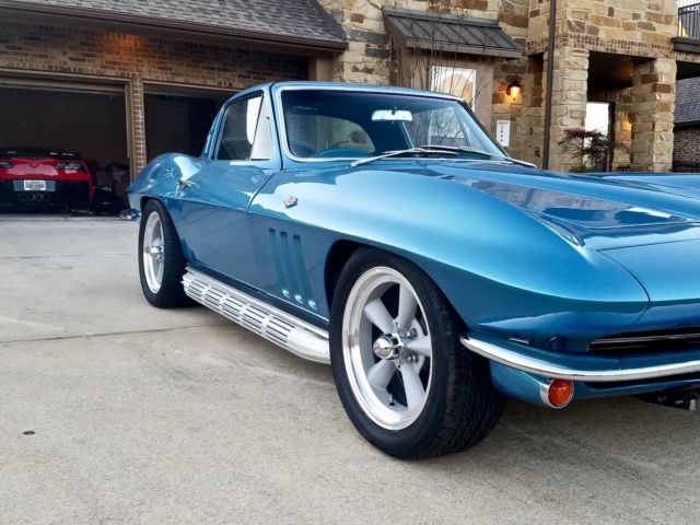 1965 Chevrolet Corvette STING RAY COUPE 365HP - photo 2