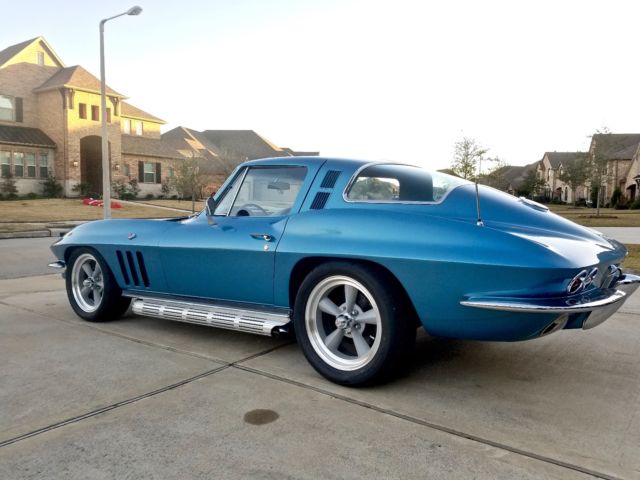 1965 Chevrolet Corvette STING RAY COUPE 365HP - photo 4