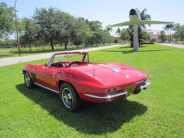 1965 Chevrolet Corvette -- - photo 6