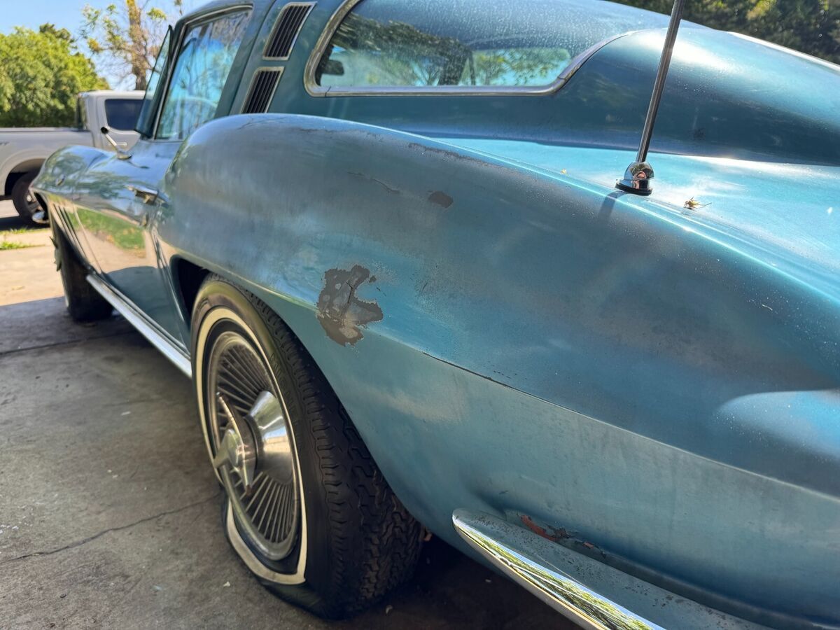 1965 Chevrolet Corvette - photo 6