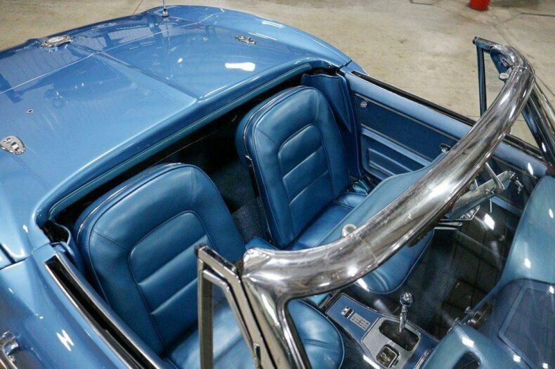 1965 Chevrolet Corvette Stingray - photo 10