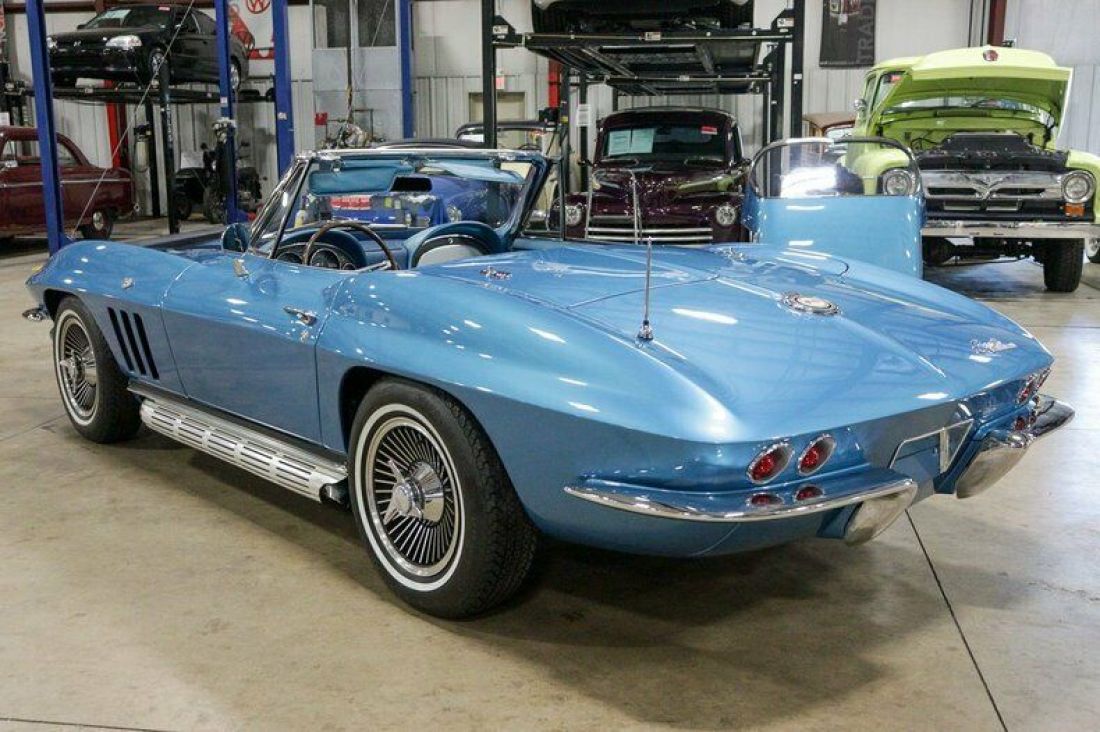 1965 Chevrolet Corvette Stingray - photo 3