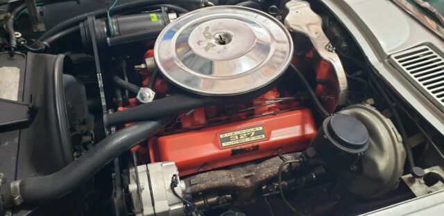 1965 Chevrolet Corvette Coupe - photo 11