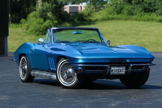 1965 Chevrolet Corvette - photo 3
