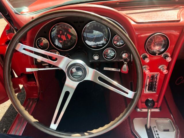 1965 Chevrolet Corvette - photo 10