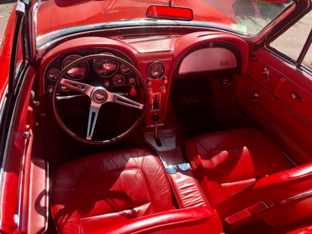 1965 Chevrolet Corvette - photo 8