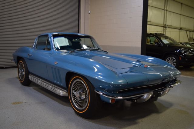1965 Chevrolet Corvette - photo 6