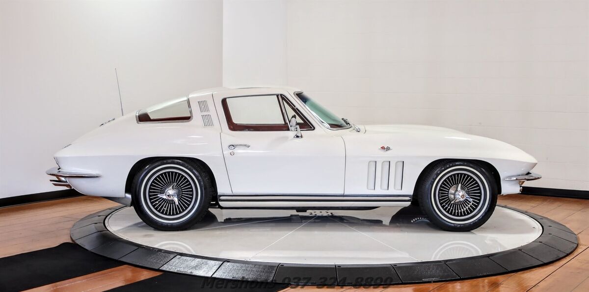 1965 Corvette - photo 7