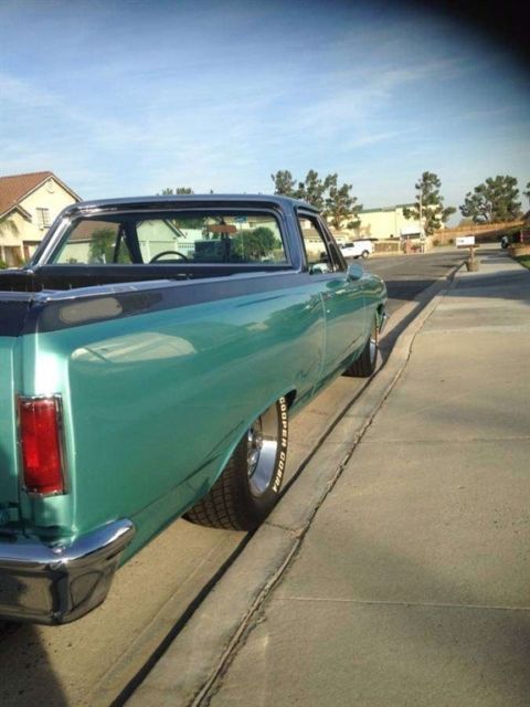 1965 Chevrolet El Camino - photo 2