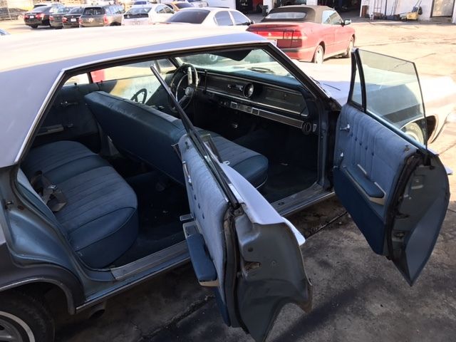 1965 Chevrolet Impala 4 door no post - photo 3