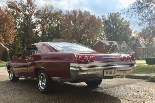 1965 Chevrolet Impala - photo 5