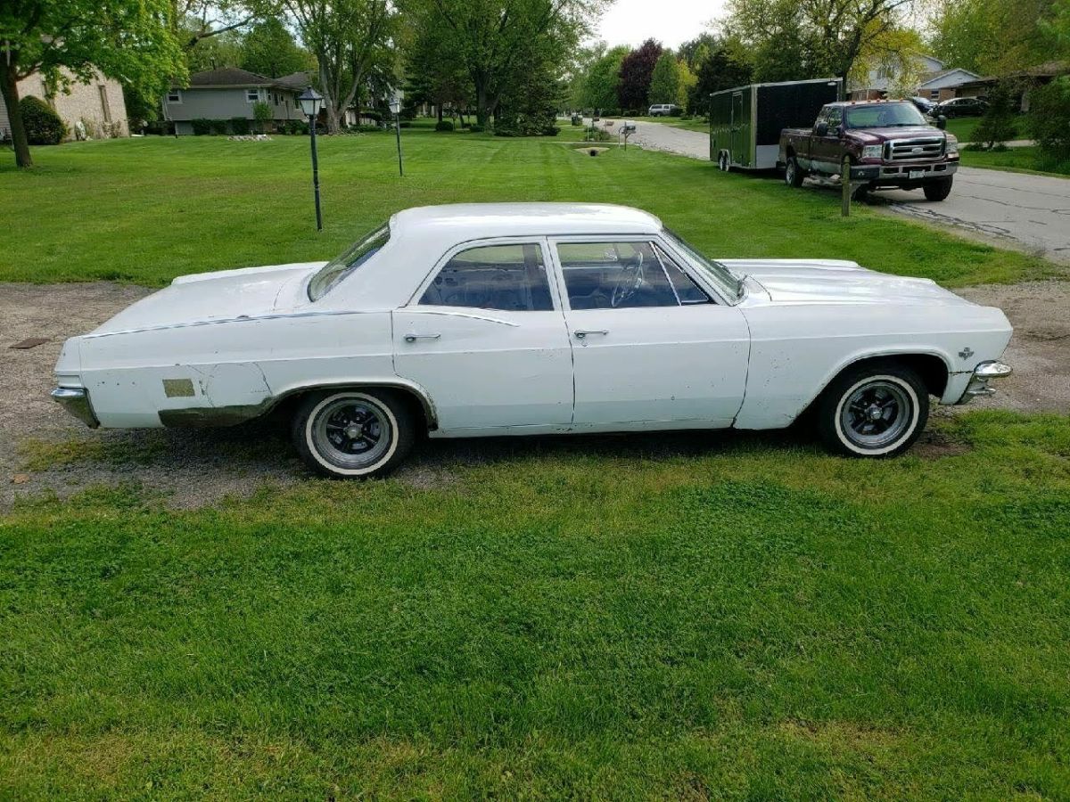 1965 Chevrolet Impala - photo 8