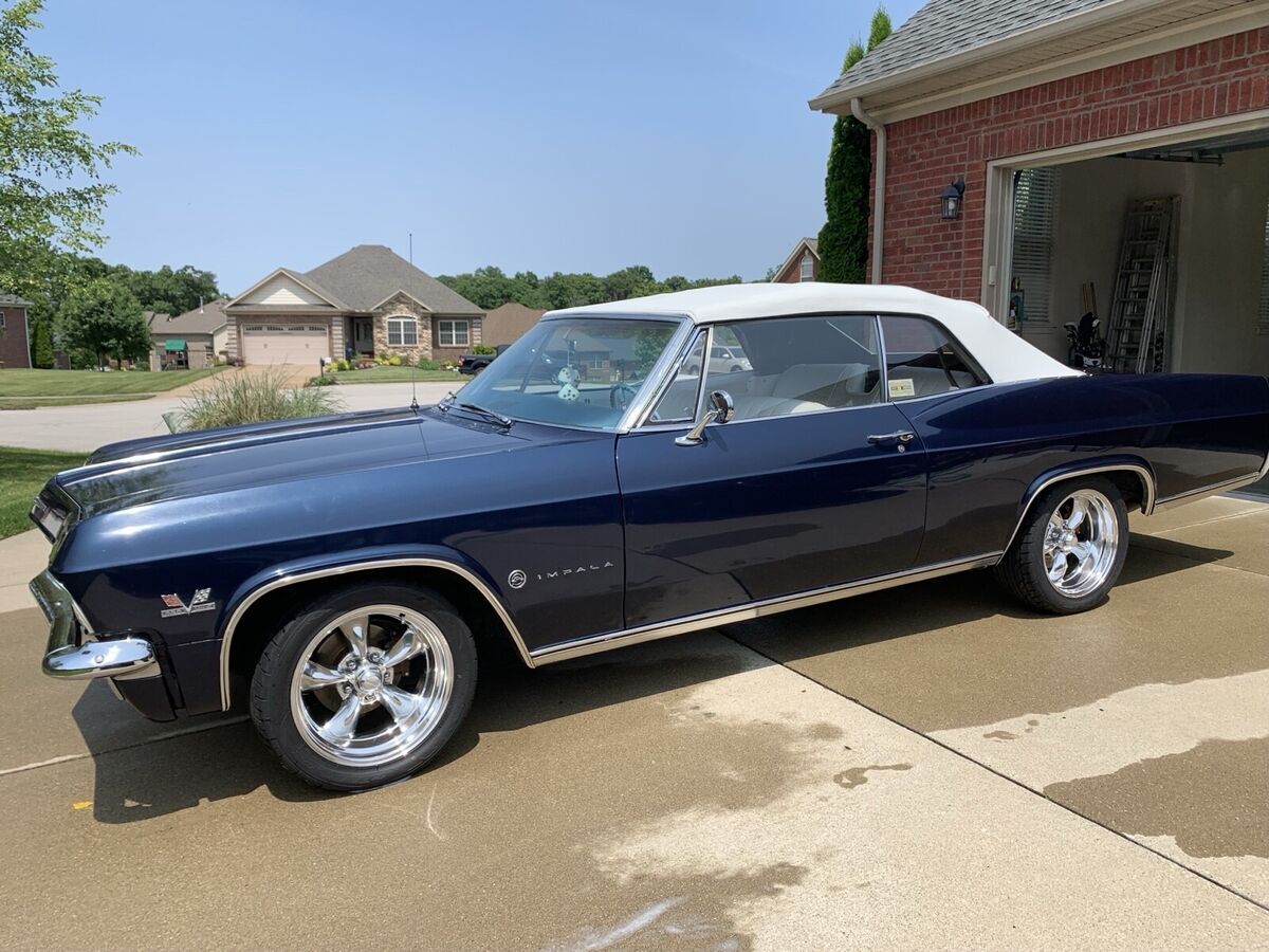 1965 Chevrolet Impala - photo 2