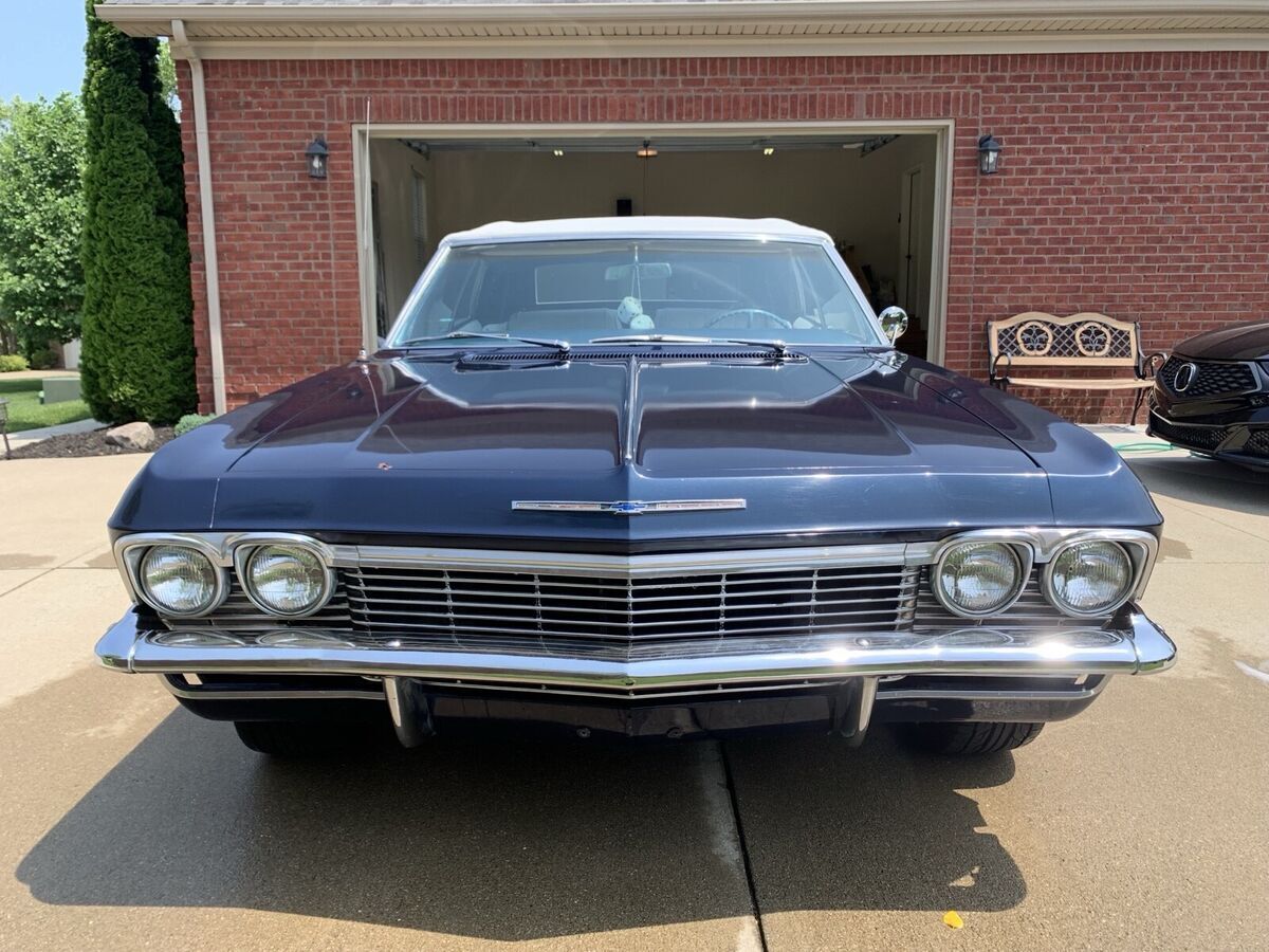 1965 Chevrolet Impala - photo 3
