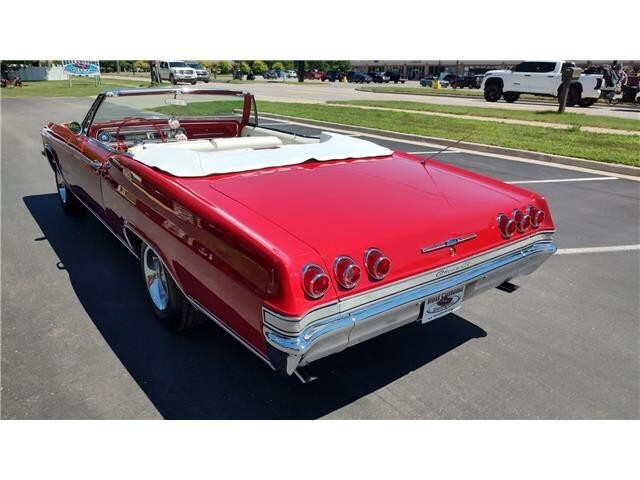 1965 Chevrolet Impala Convertible - photo 13