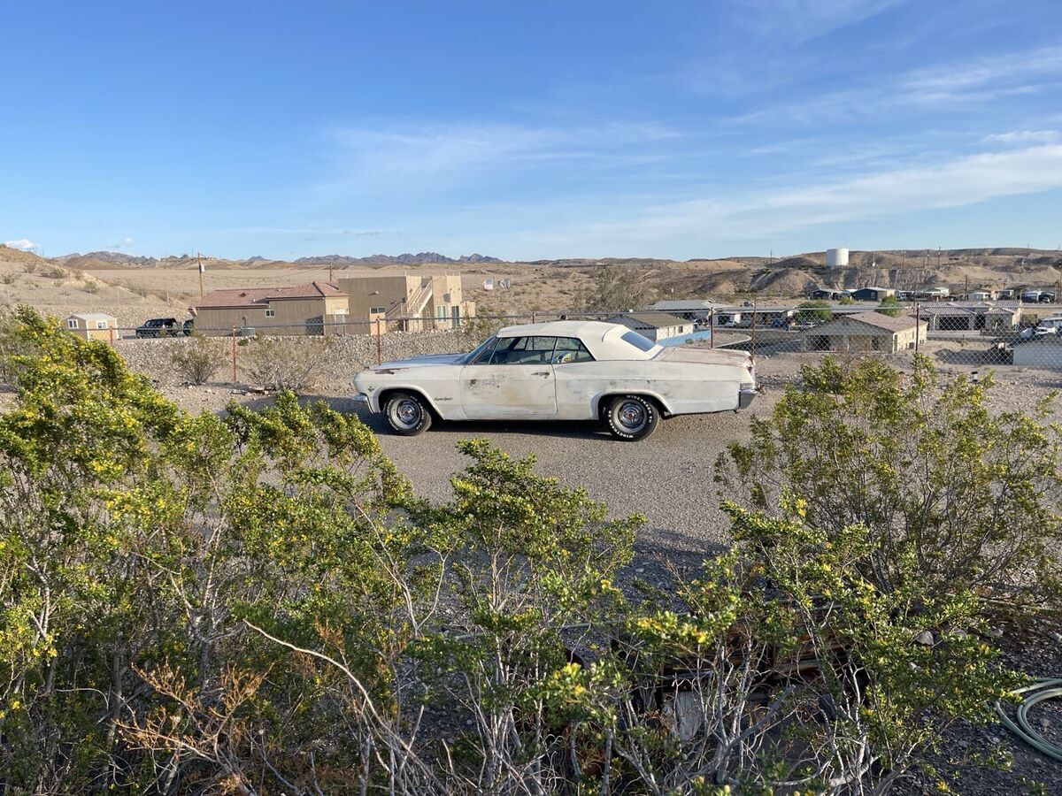 1965 Chevrolet Impala super sport 4 speed 327/300hp (((no reserve))) - photo 10