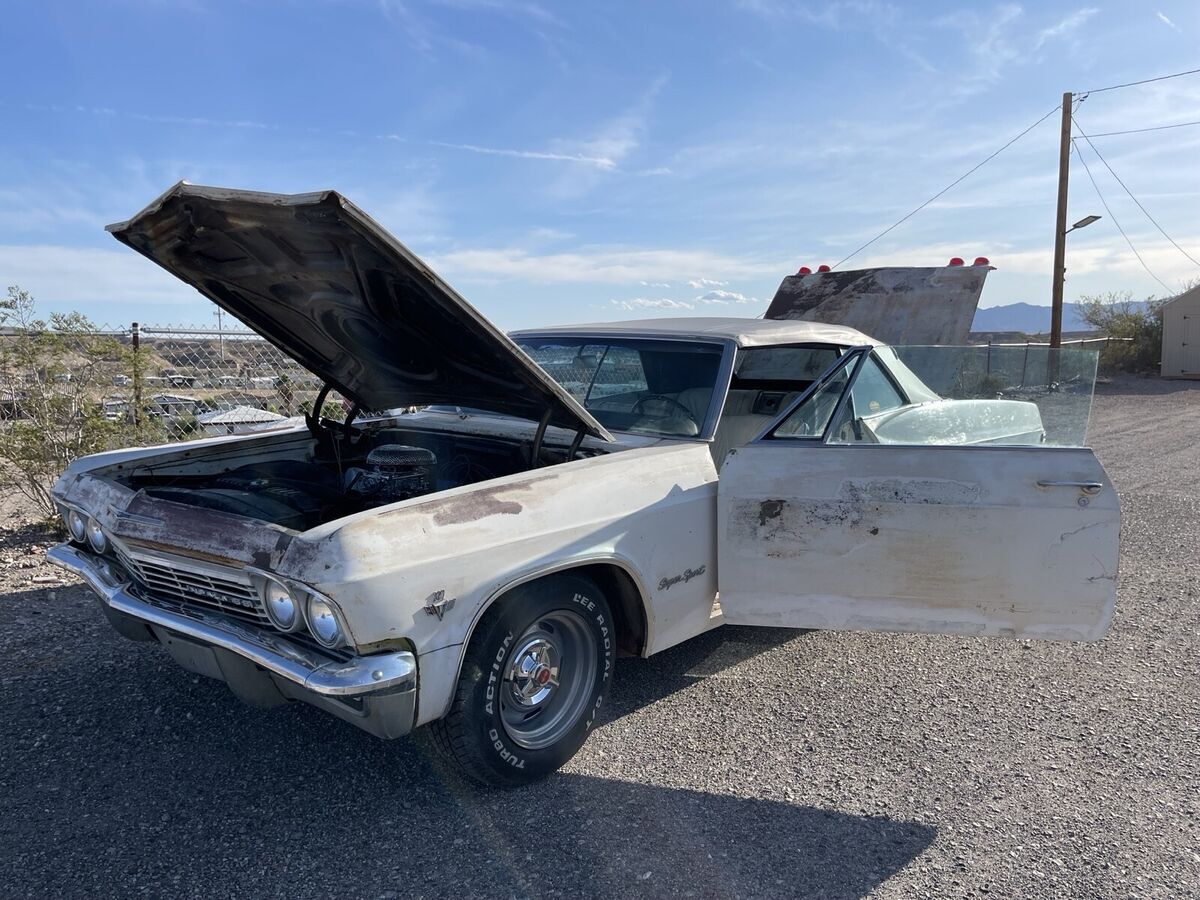 1965 Chevrolet Impala super sport 4 speed 327/300hp (((no reserve))) - photo 6