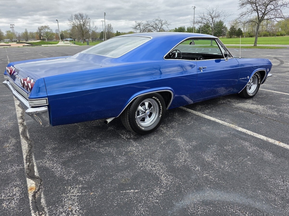 1965 Chevrolet Impala - photo 12
