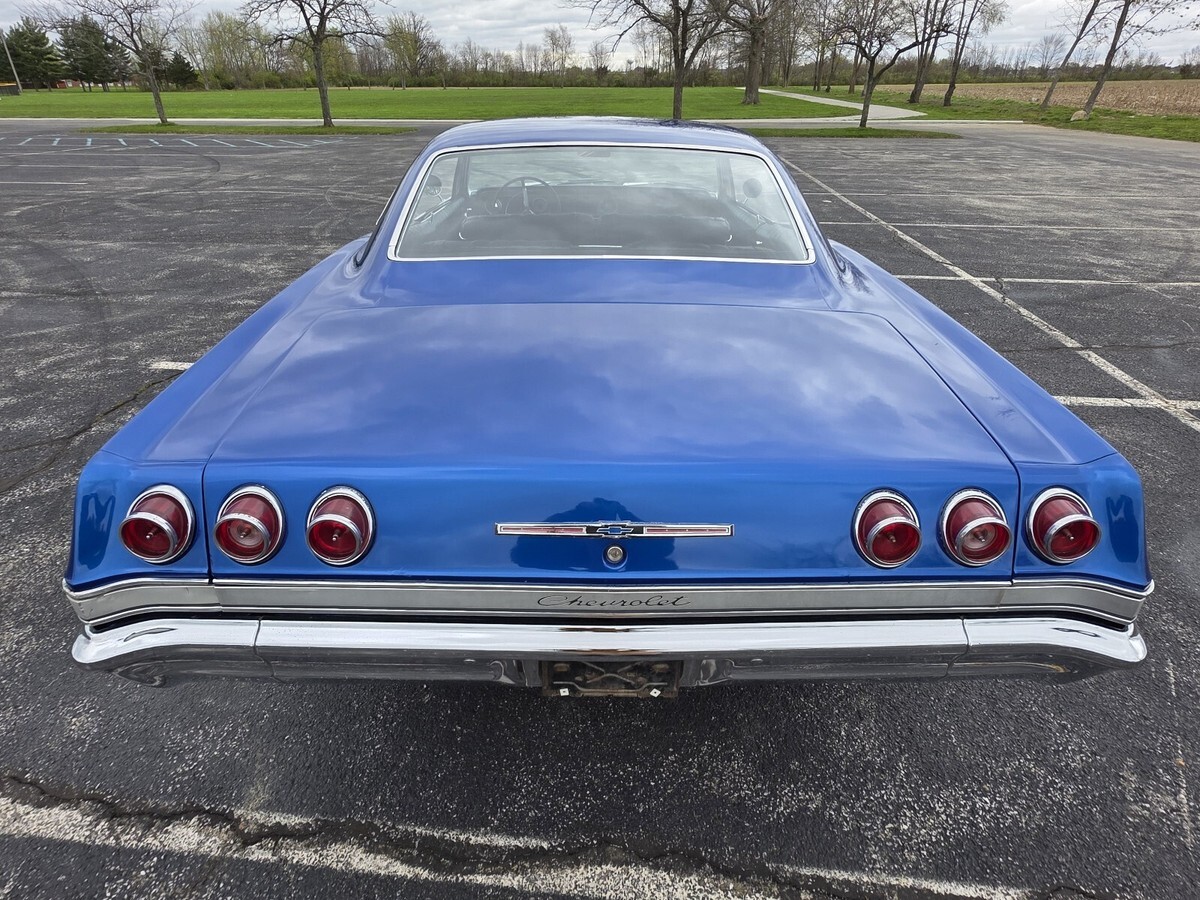 1965 Chevrolet Impala - photo 4