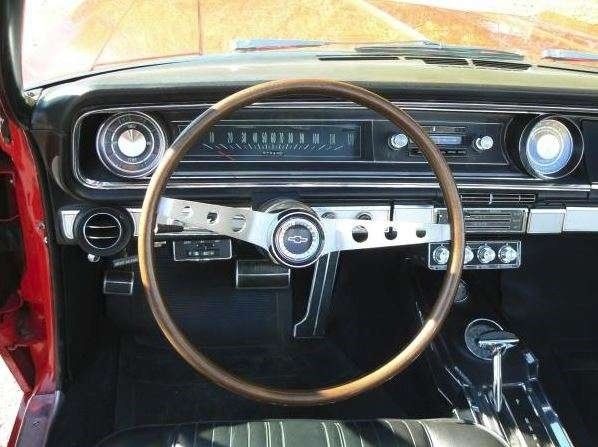 1965 Chevrolet Impala SS Convertible - photo 9