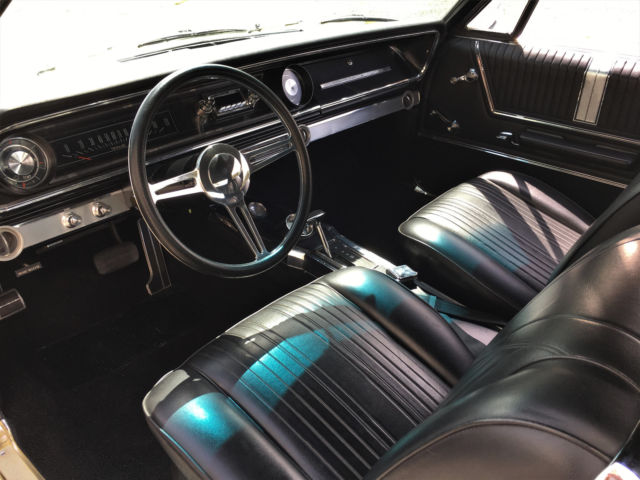 1965 Chevrolet Impala SS Convertible - photo 10