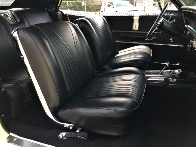1965 Chevrolet Impala SS Convertible - photo 11