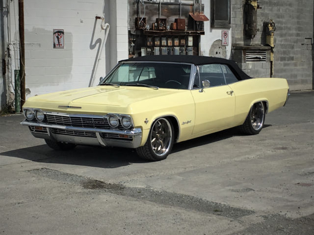 1965 Chevrolet Impala SS Convertible - photo 2