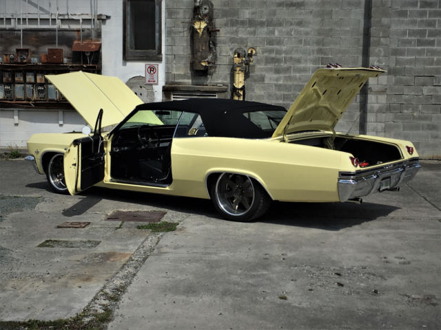1965 Chevrolet Impala SS Convertible - photo 7