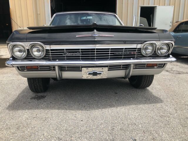 1965 Chevrolet Impala SS - photo 2