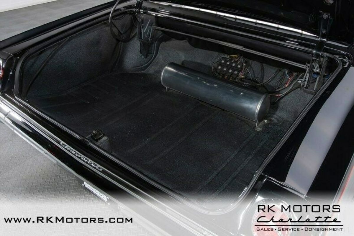 1965 Chevrolet Impala SS - photo 5