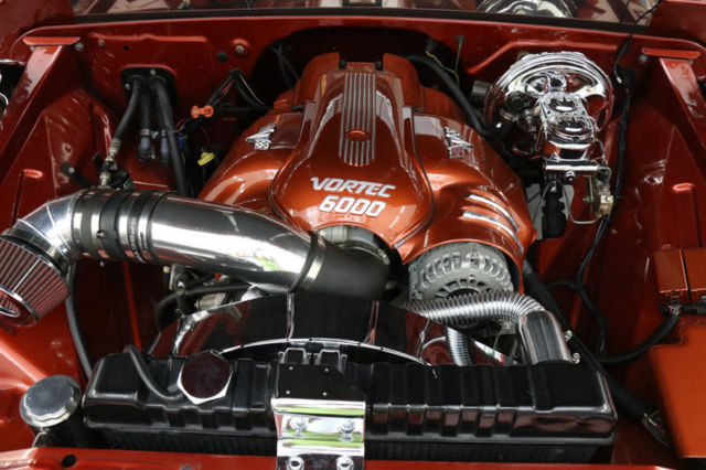 1965 Chevrolet LS V8 Auto w/OD AC leather nice wood killer truck -- - photo 10