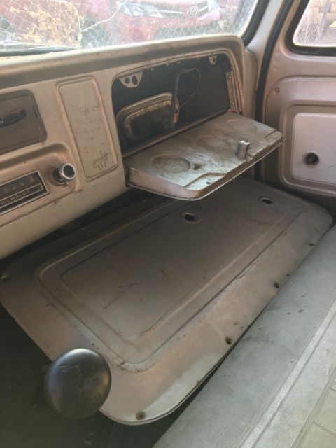 1965 Chevrolet C/K Pickup 1500 none - photo 4